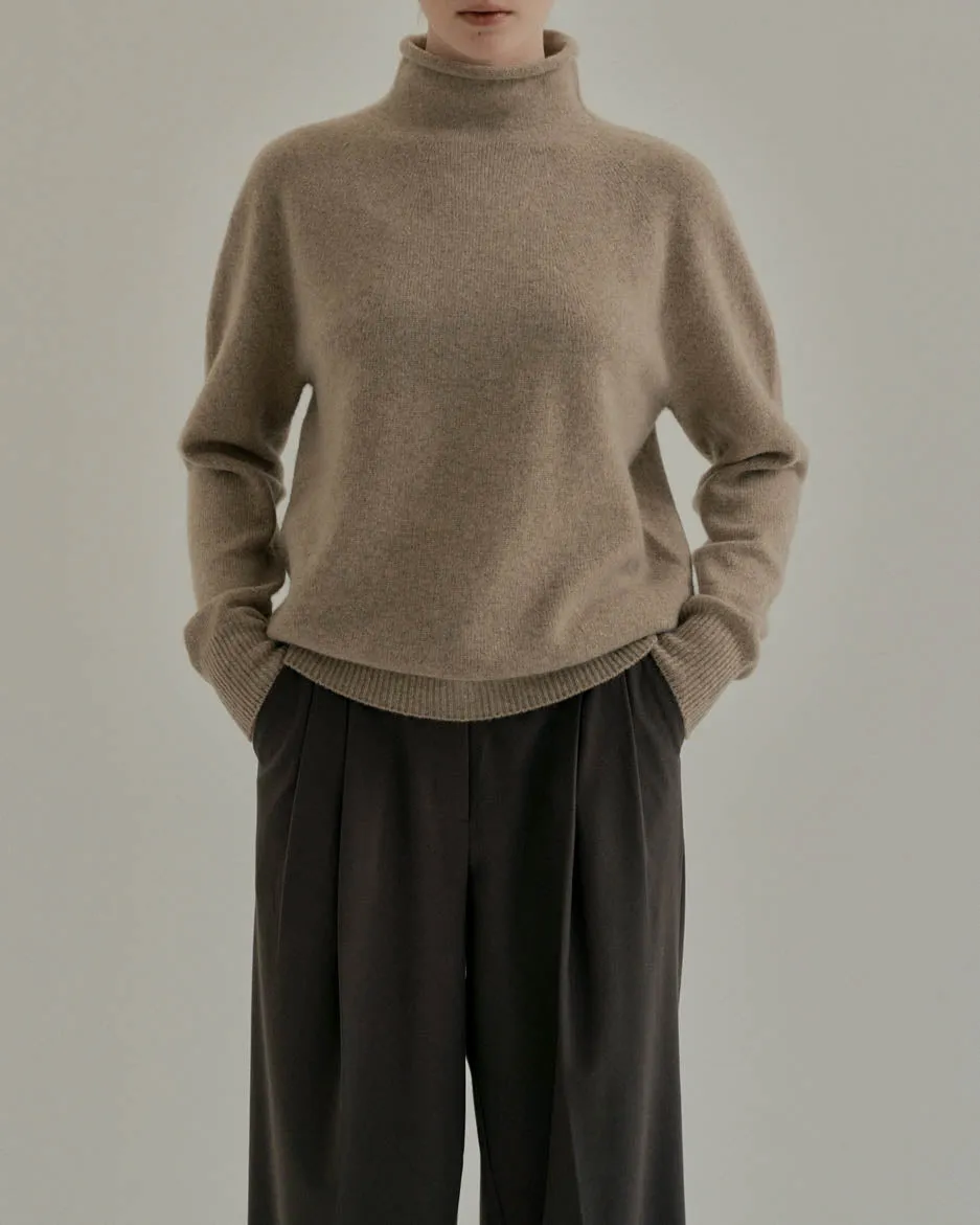 DILA SOFT WOOL MOCK TURTLENECK MOCHA