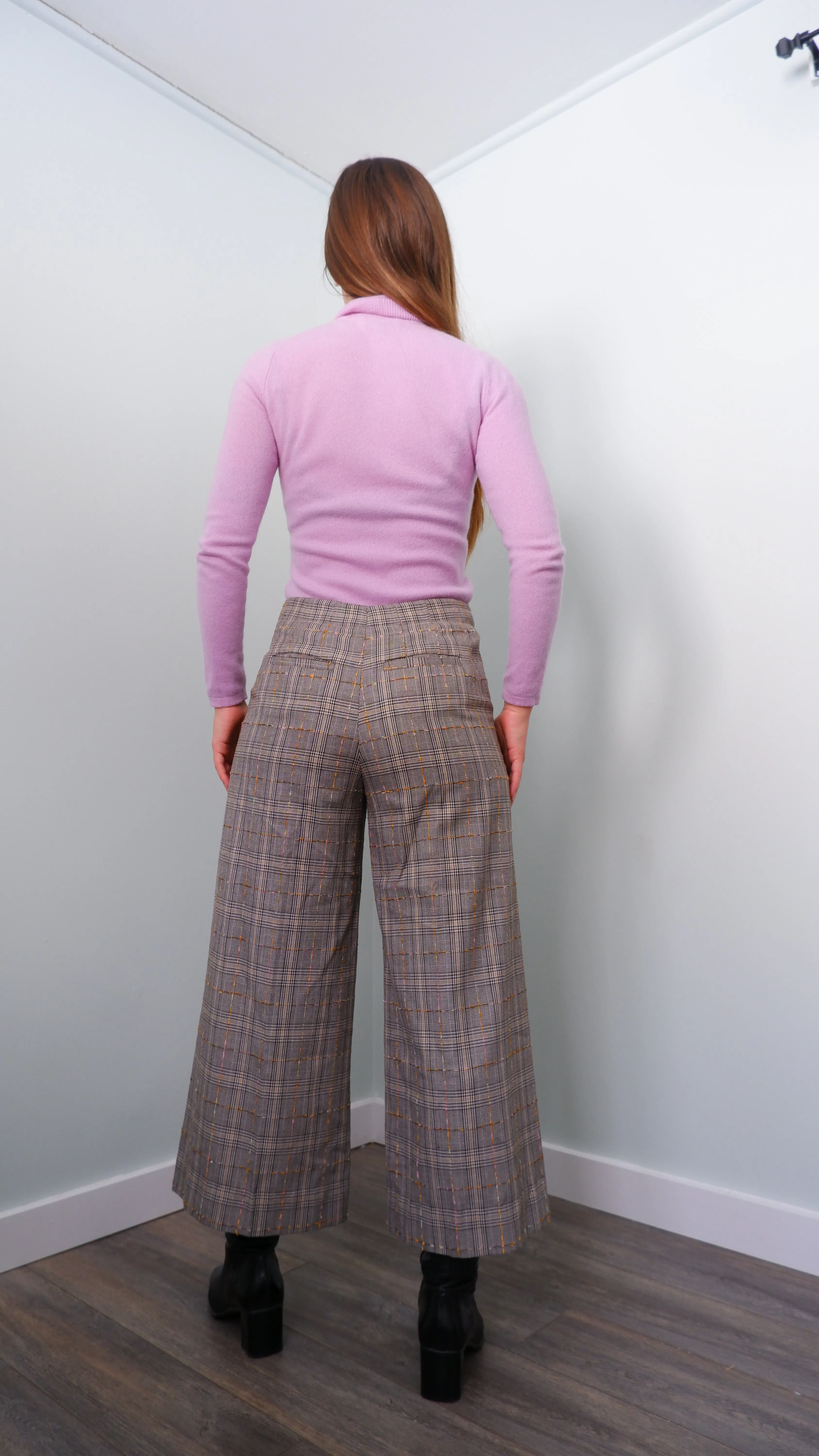 Lord & Taylor Lilac Cashmere Turtleneck - XS